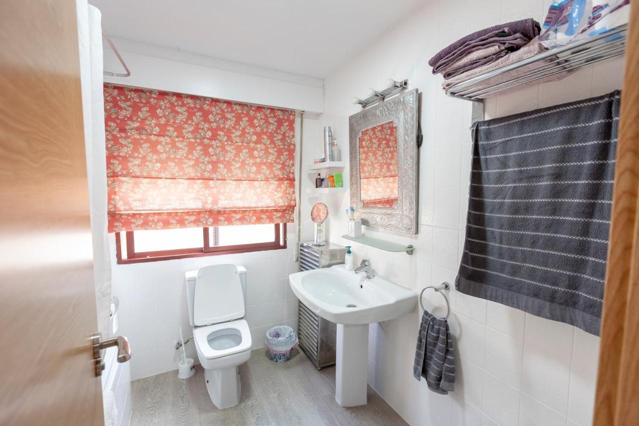 Lola.- Habitacion De Matrimonio, Con Bano Privado Granada Esterno foto