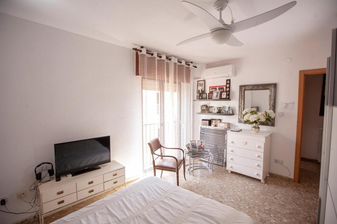 Lola.- Habitacion De Matrimonio, Con Bano Privado Granada Esterno foto